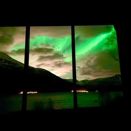 Aurora Chalé
